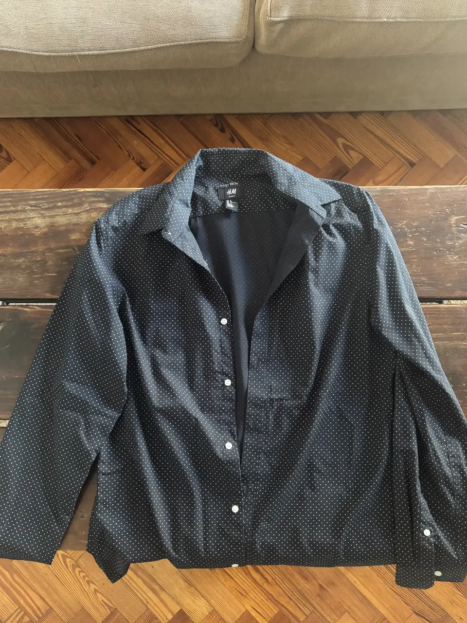 Camisa H&M - Vista 4